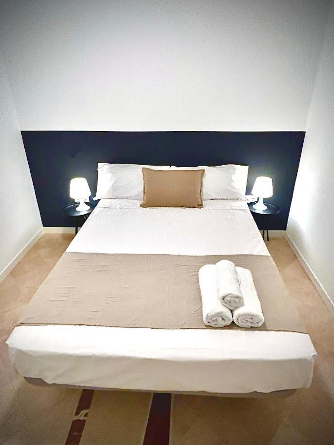 Villa Rooms มาดริด ภายนอก รูปภาพ
